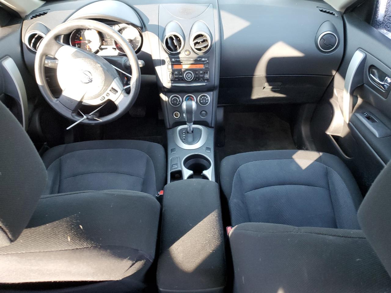 2013 Nissan Rogue - Image 8