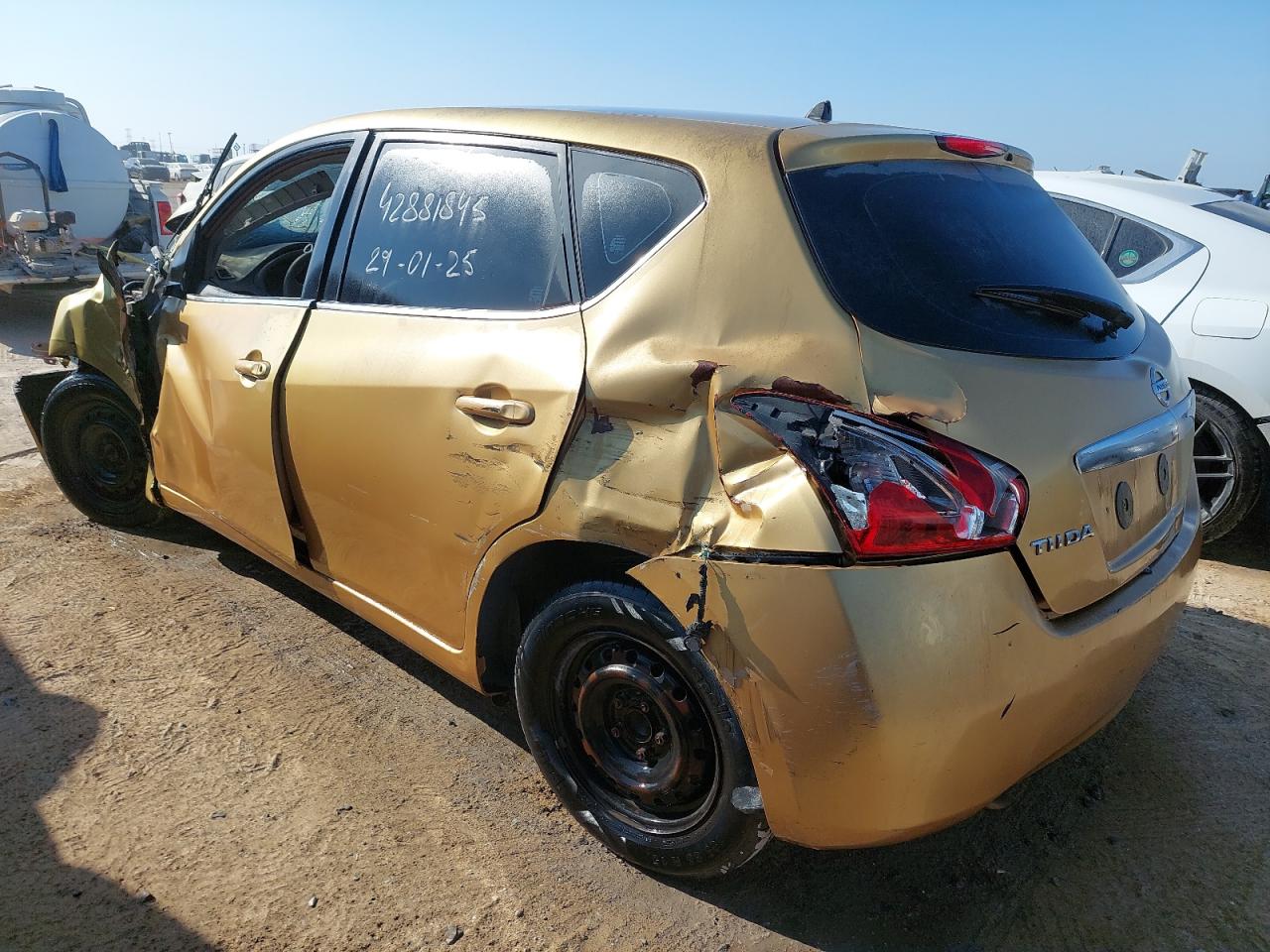 MNTBC2C90E6004570 - 2014 Nissan Tiida - #42881845