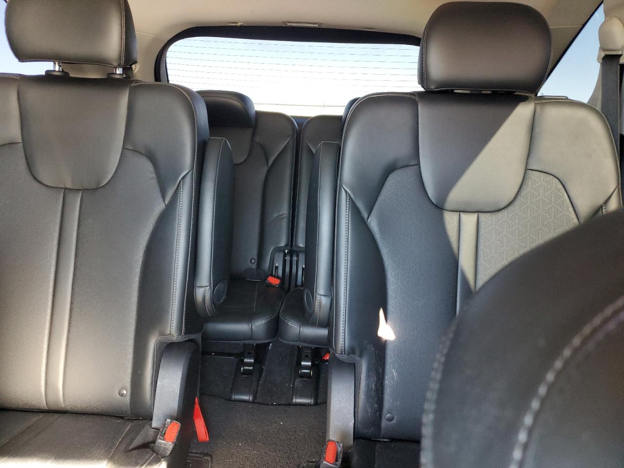 2021 Kia Sorento - Image 10