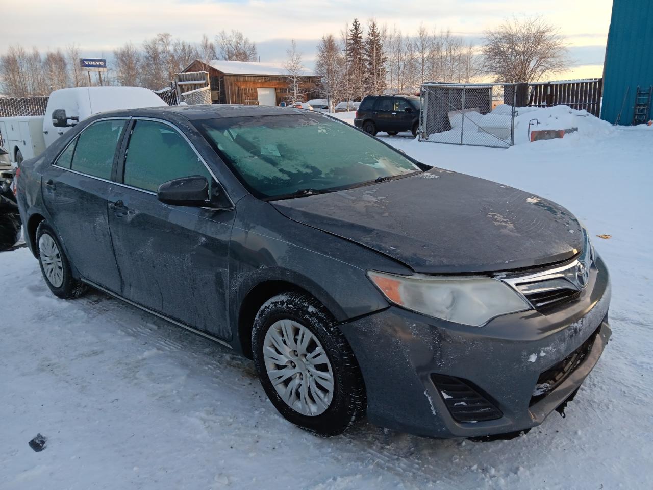2014 Toyota Camry - Image 4