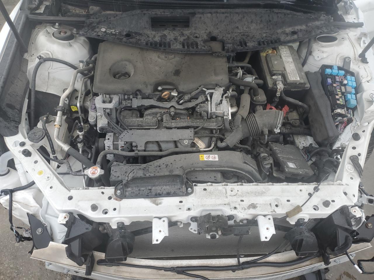 2019 Toyota Camry - Image 11