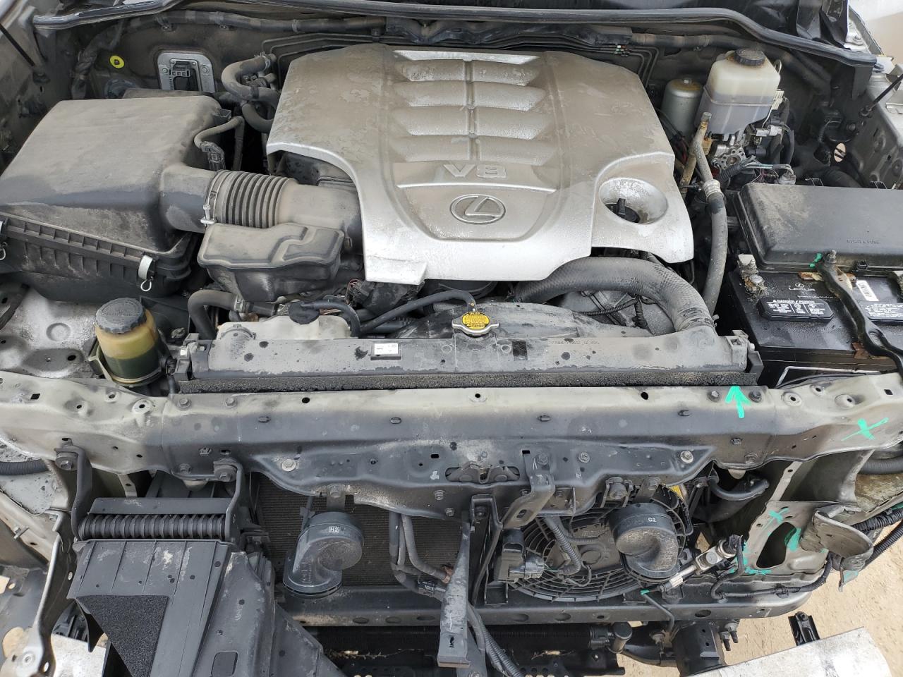 2016 Lexus LX - Image 13