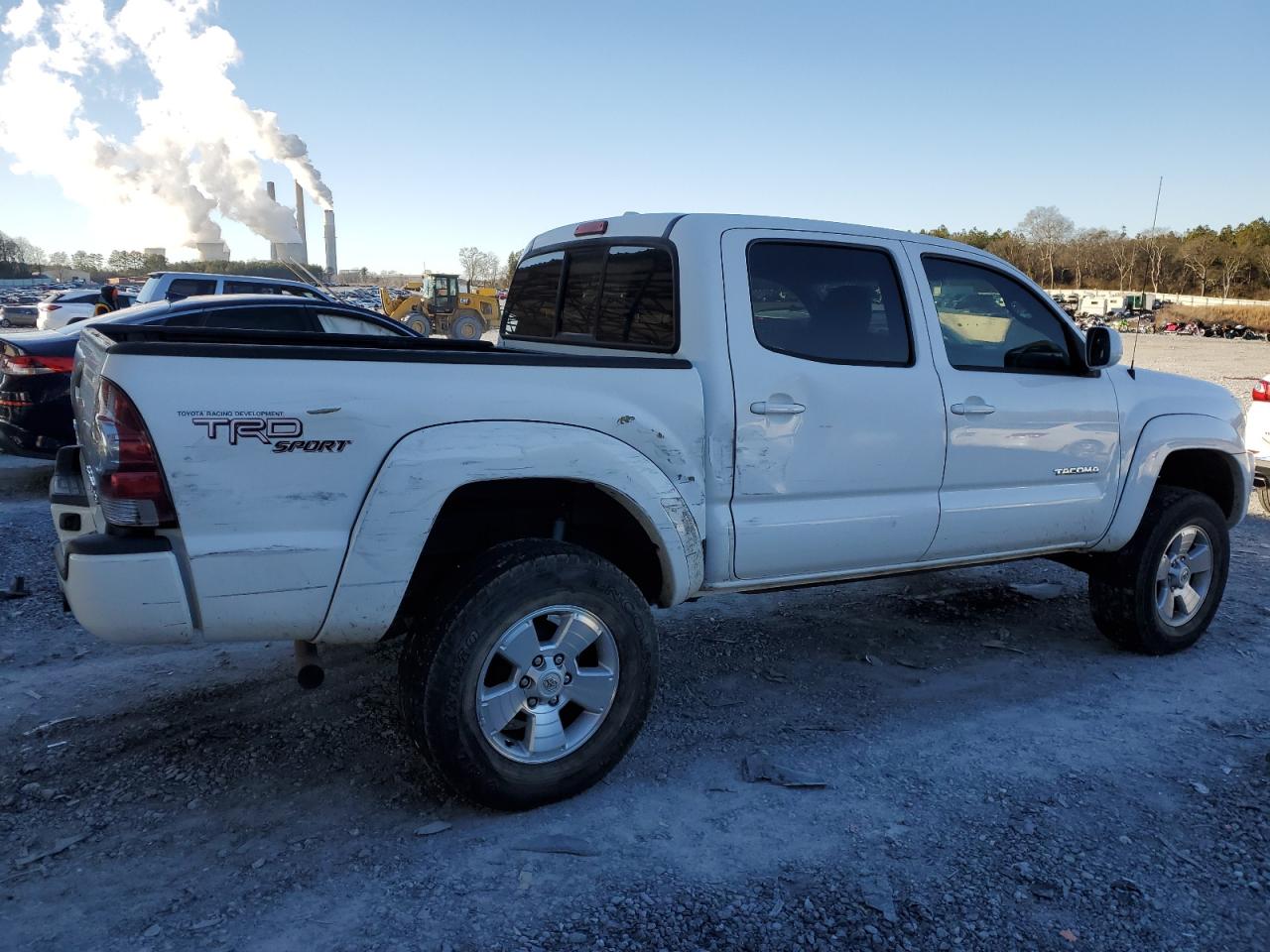 2010 Toyota Tacoma - Image 3