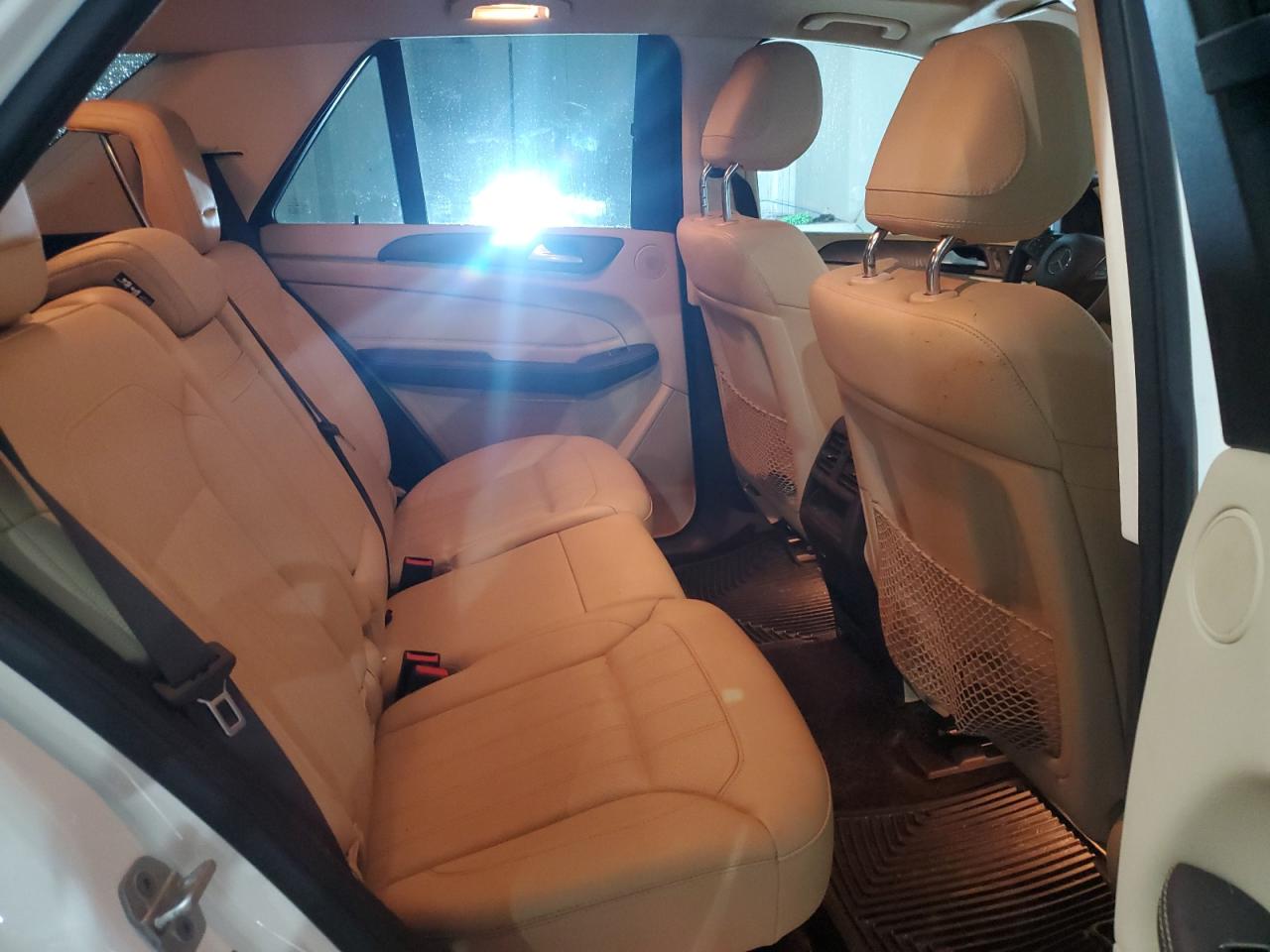 2017 Mercedes-Benz GLE - Image 11