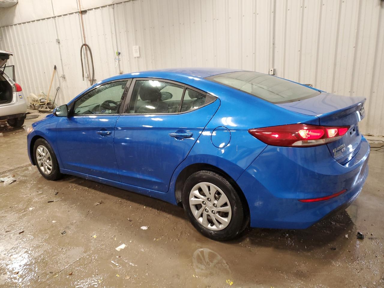 2018 Hyundai Elantra - Image 2