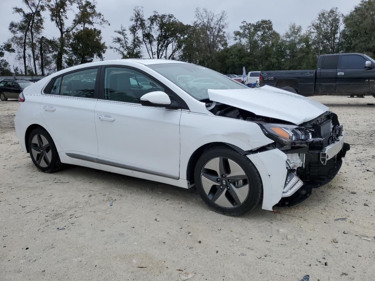 2022 Hyundai IONIQ - Image 4