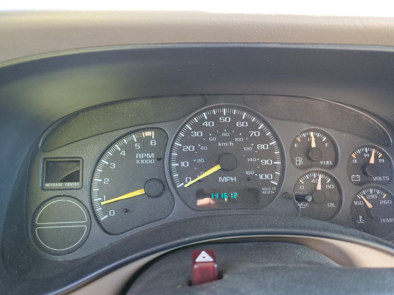 2001 Chevrolet Silverado - Image 9