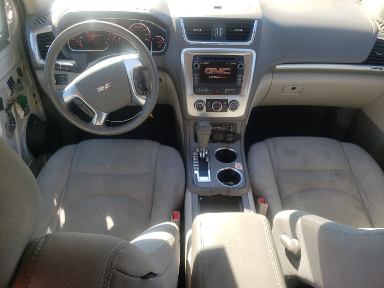 2015 GMC Acadia - Image 8