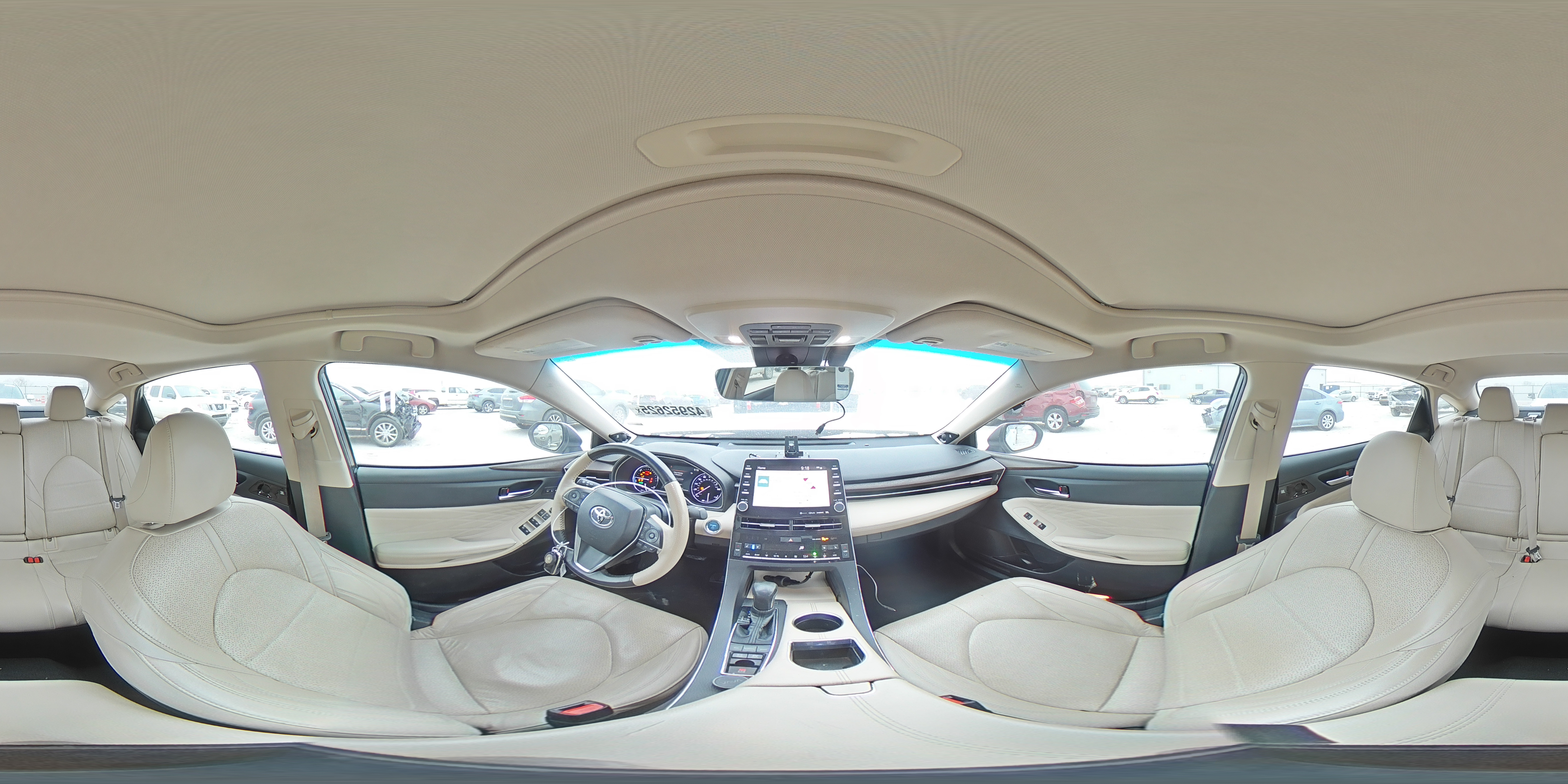 2020 Toyota Avalon - Image 13