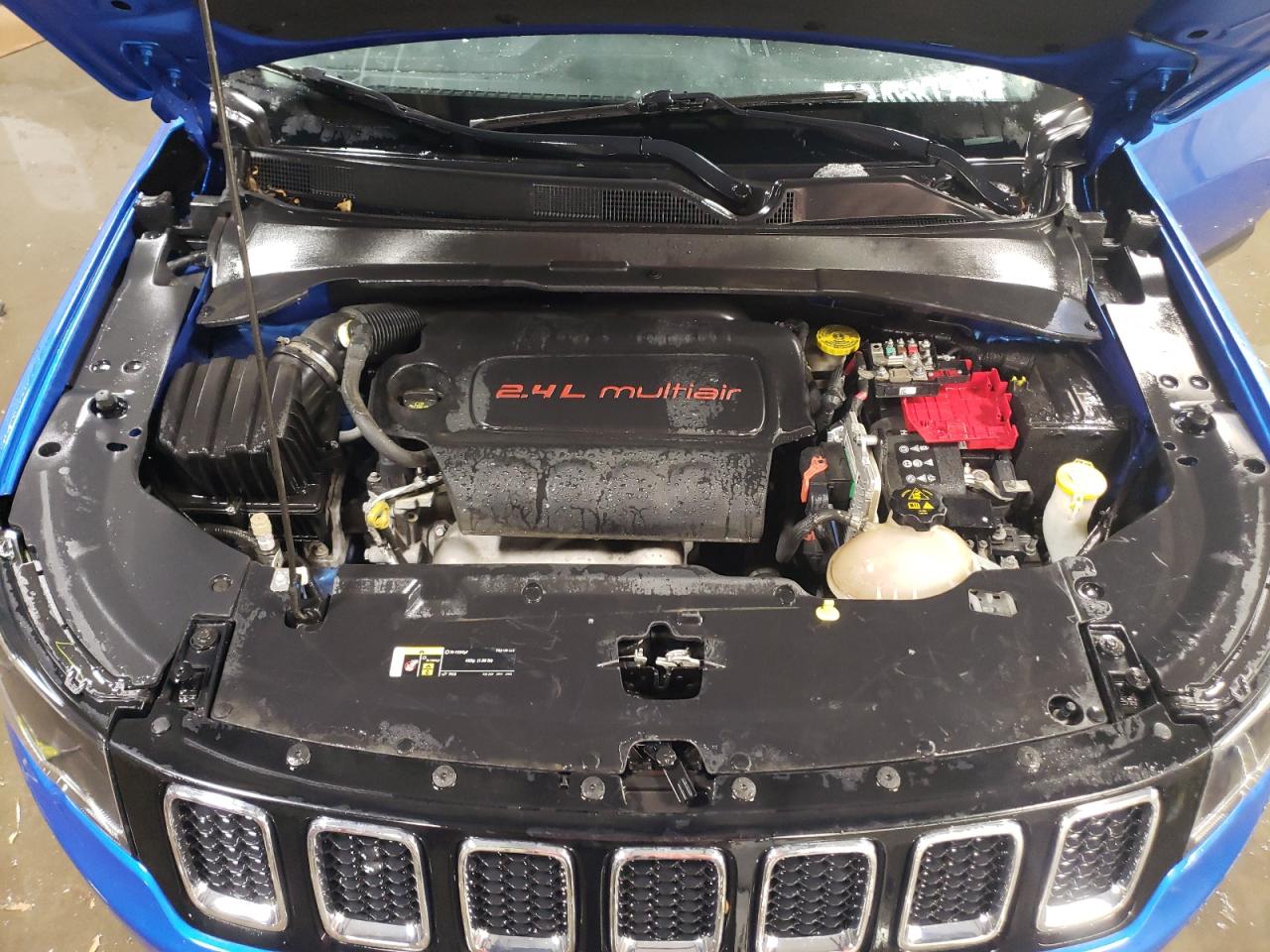 2020 Jeep Compass - Image 11