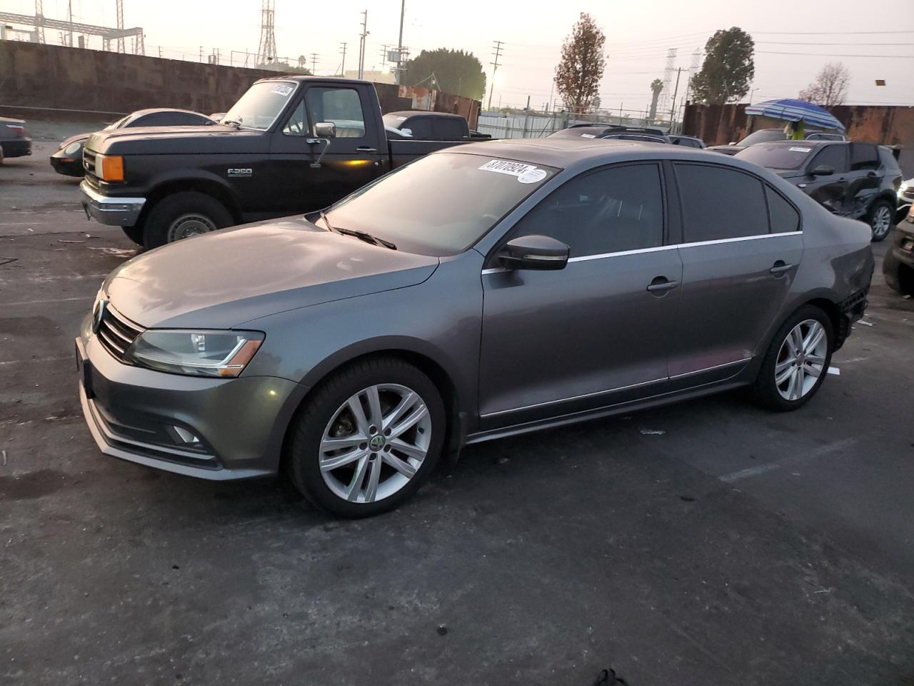 2017 VOLKSWAGEN JETTA