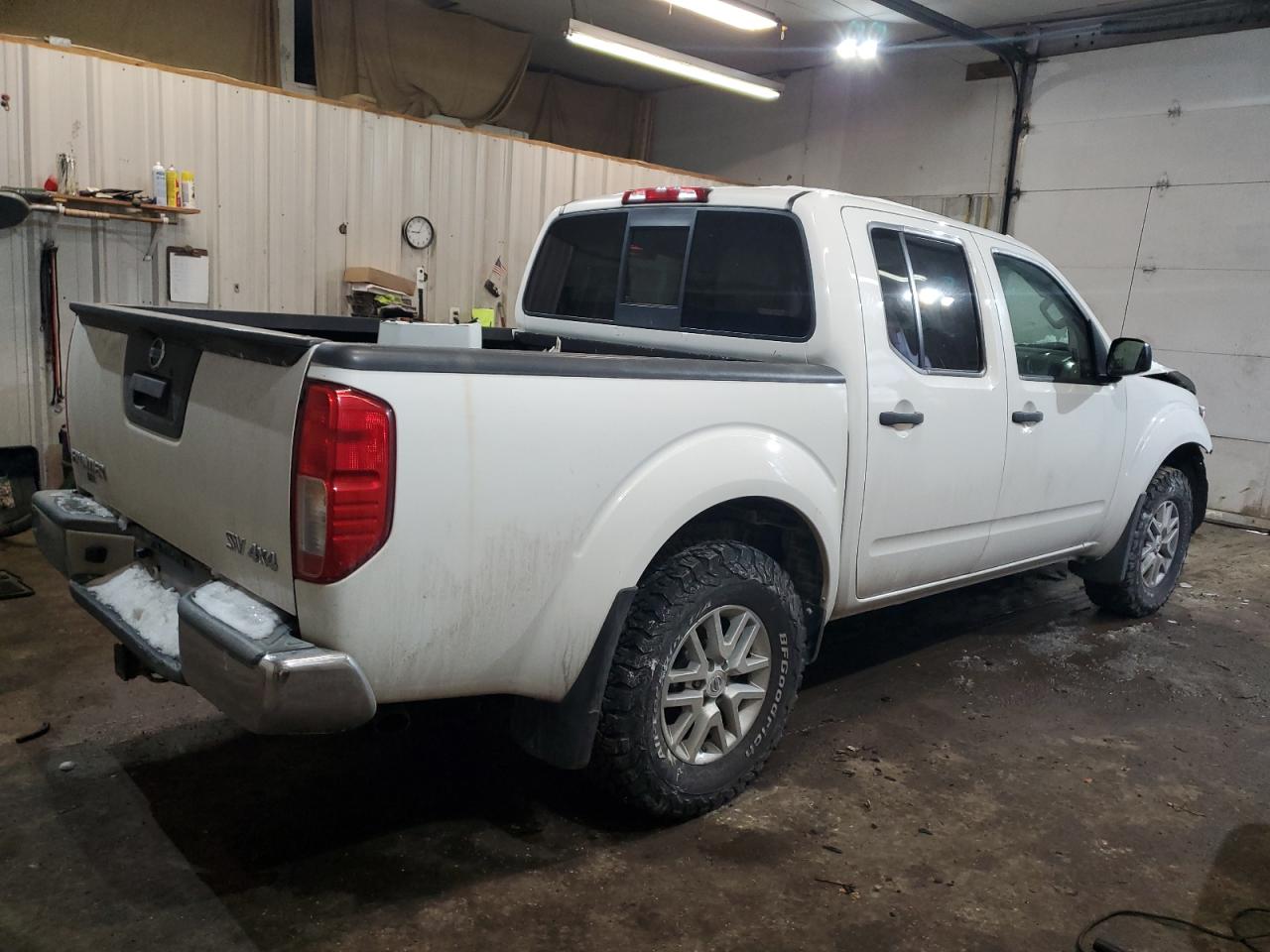 2015 Nissan Navara (Frontier) - Image 3