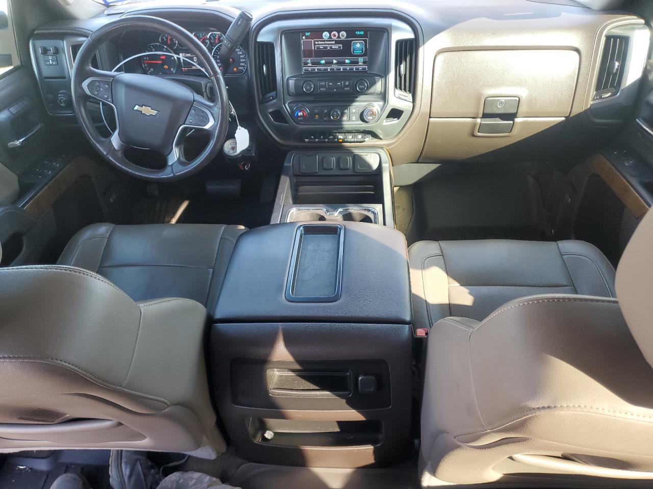2015 Chevrolet Silverado - Image 8