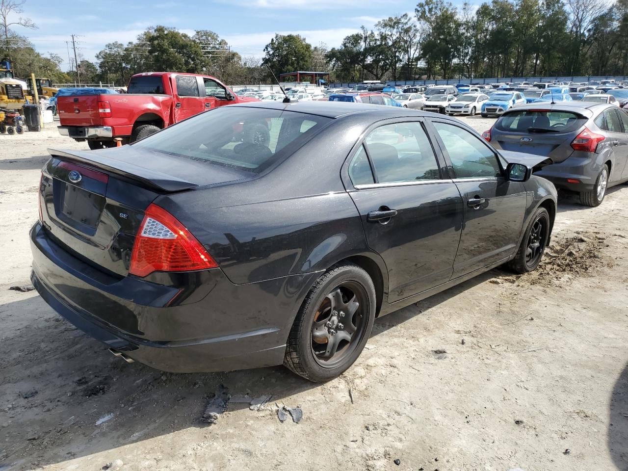 2011 Ford Fusion - Image 3