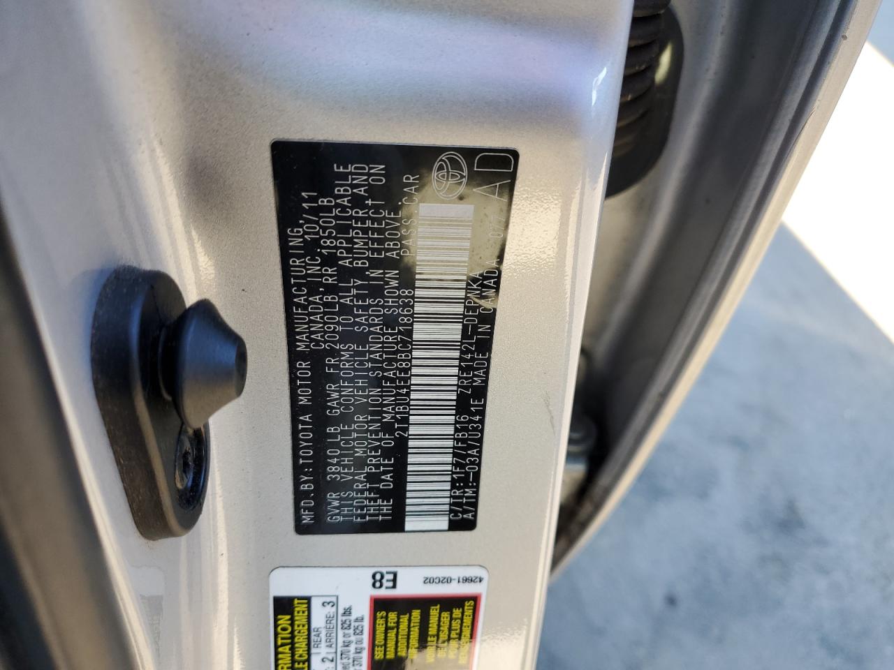 2011 Toyota Corolla - Image 12
