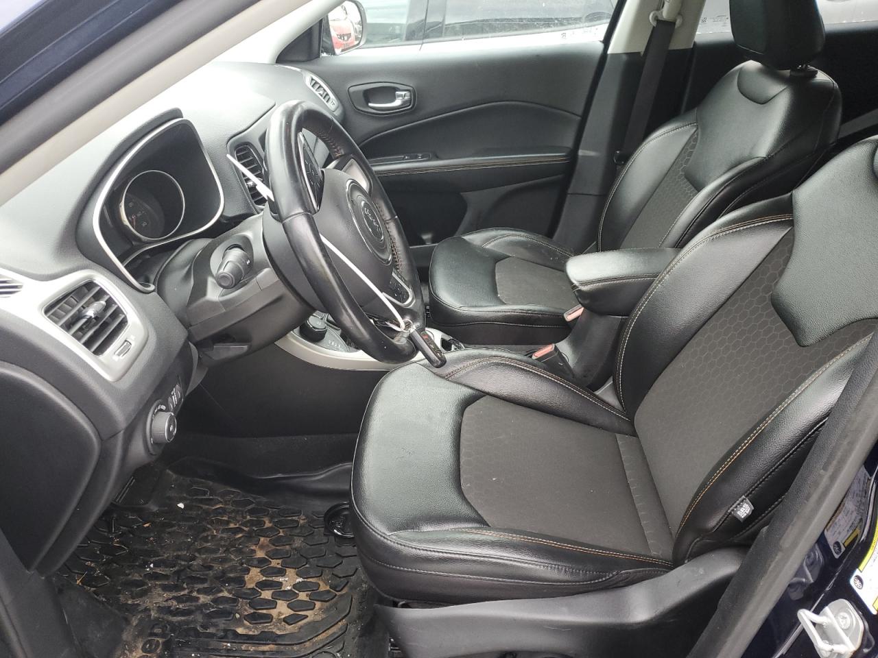 2020 Jeep Compass - Image 7