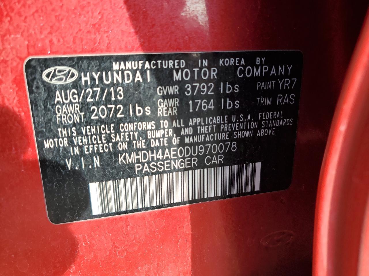 2013 Hyundai Elantra - Image 15