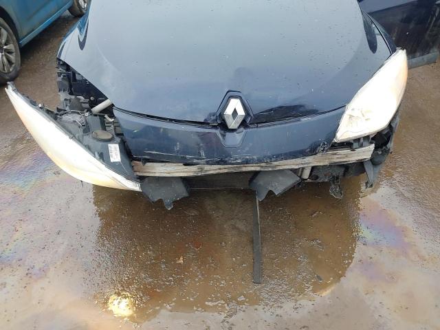 2009 RENAULT MEGANE EXT