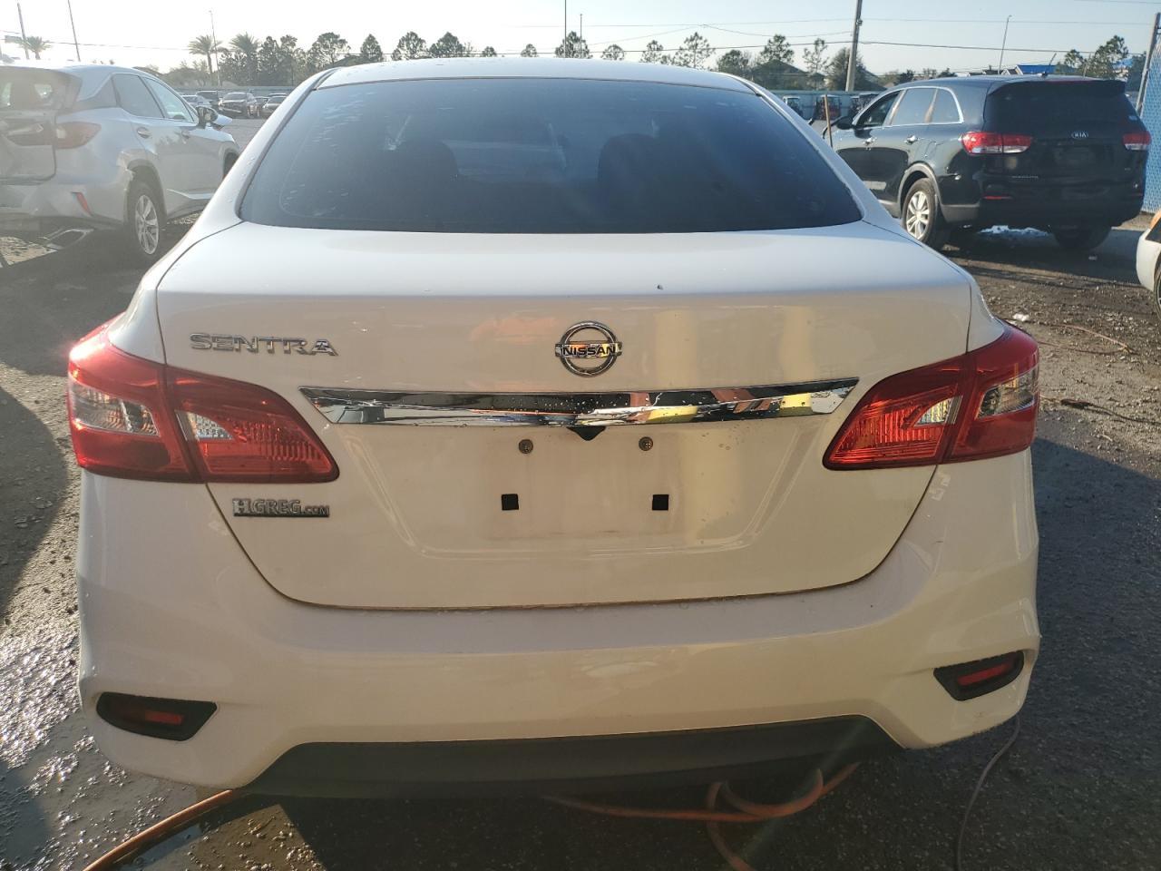 2017 Nissan Sentra - Image 6