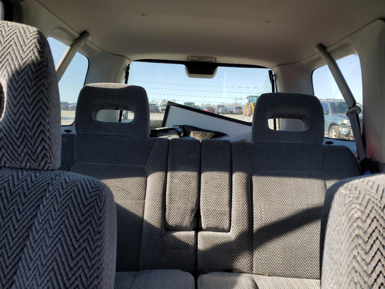 1998 Honda CR-V - Image 10