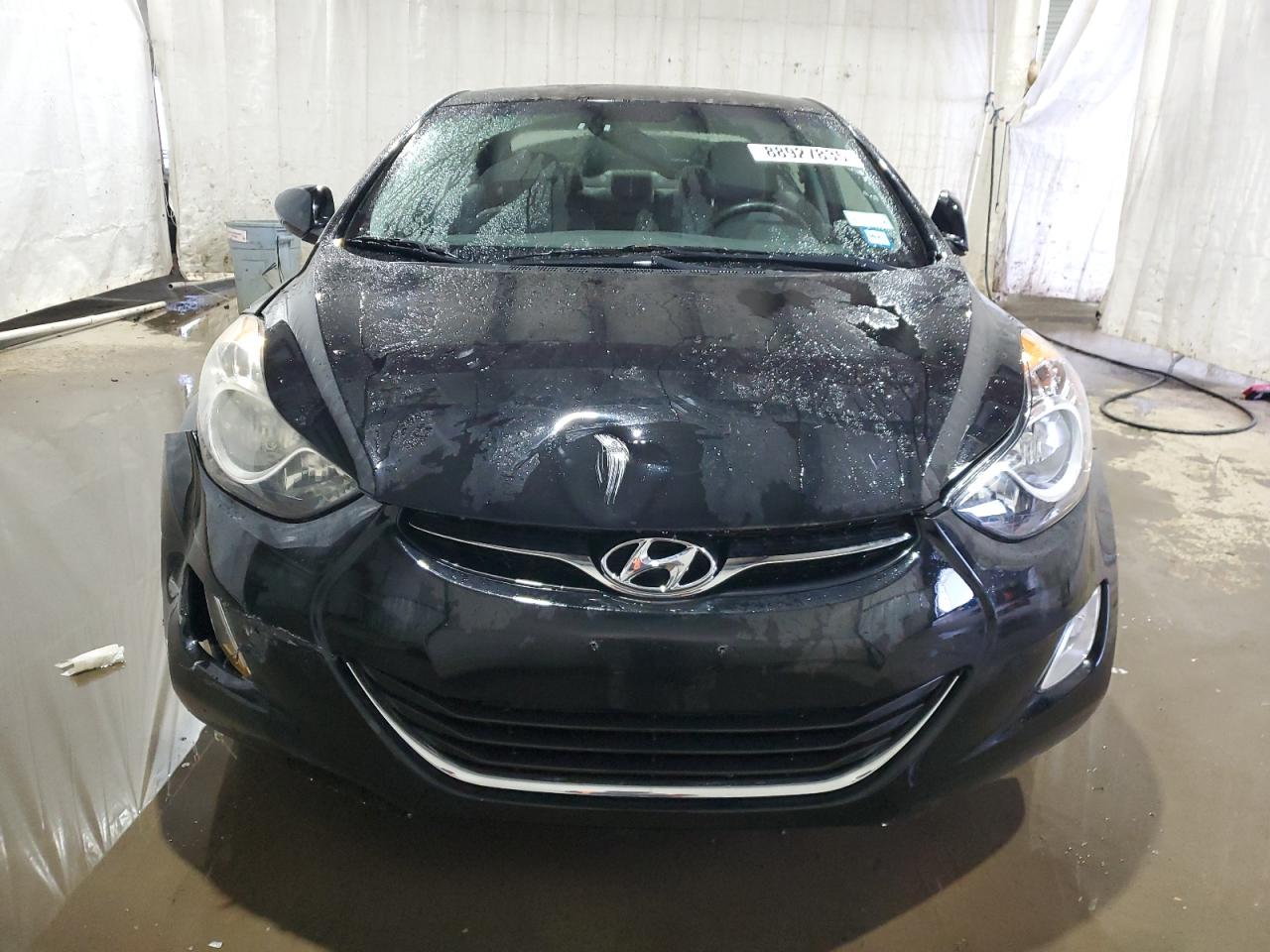 2013 Hyundai Elantra - Image 5
