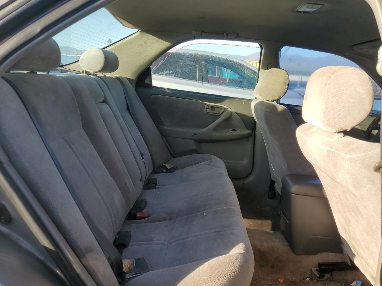 1998 Toyota Camry - Image 10