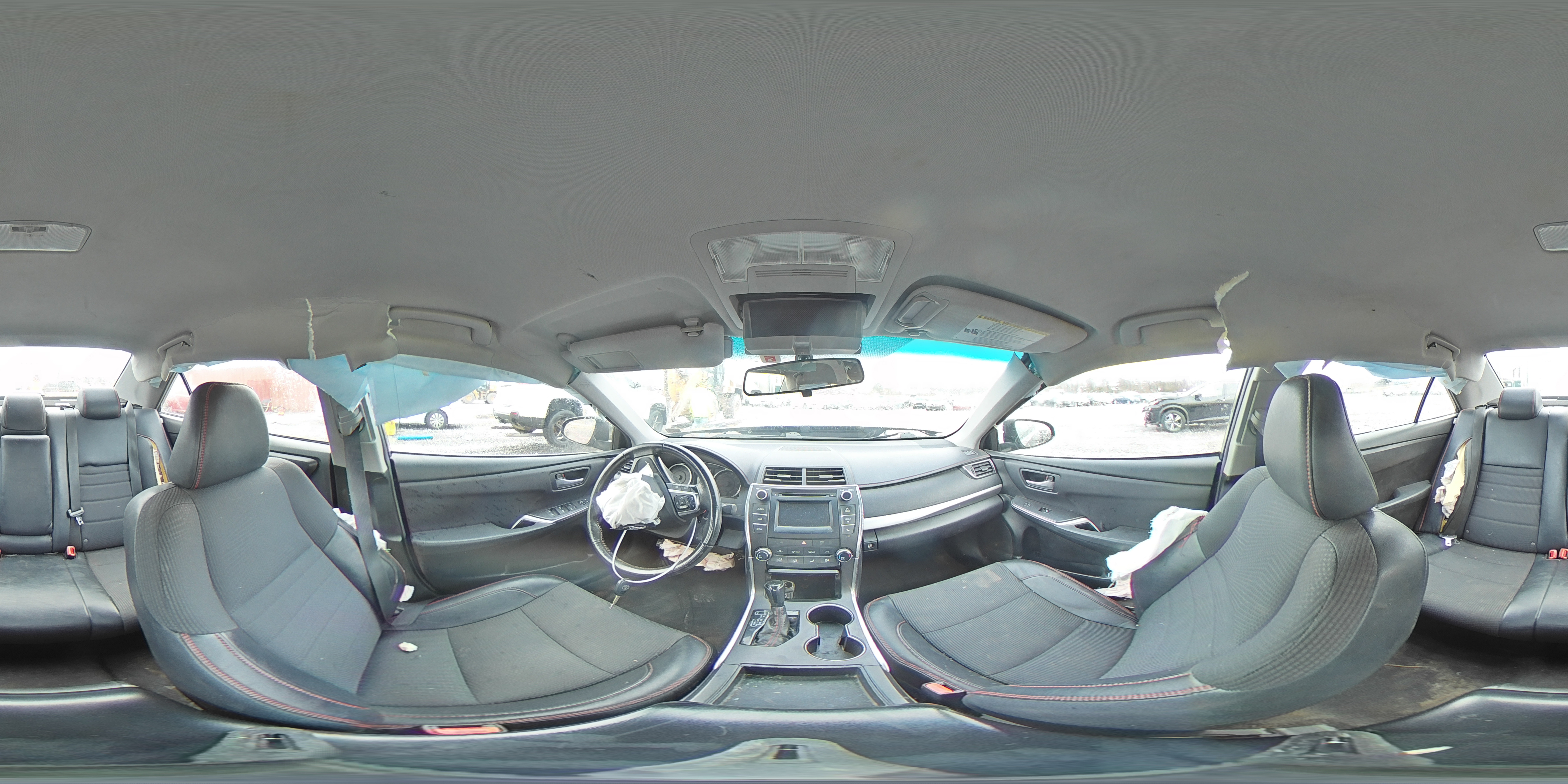 2016 Toyota Camry - Image 14