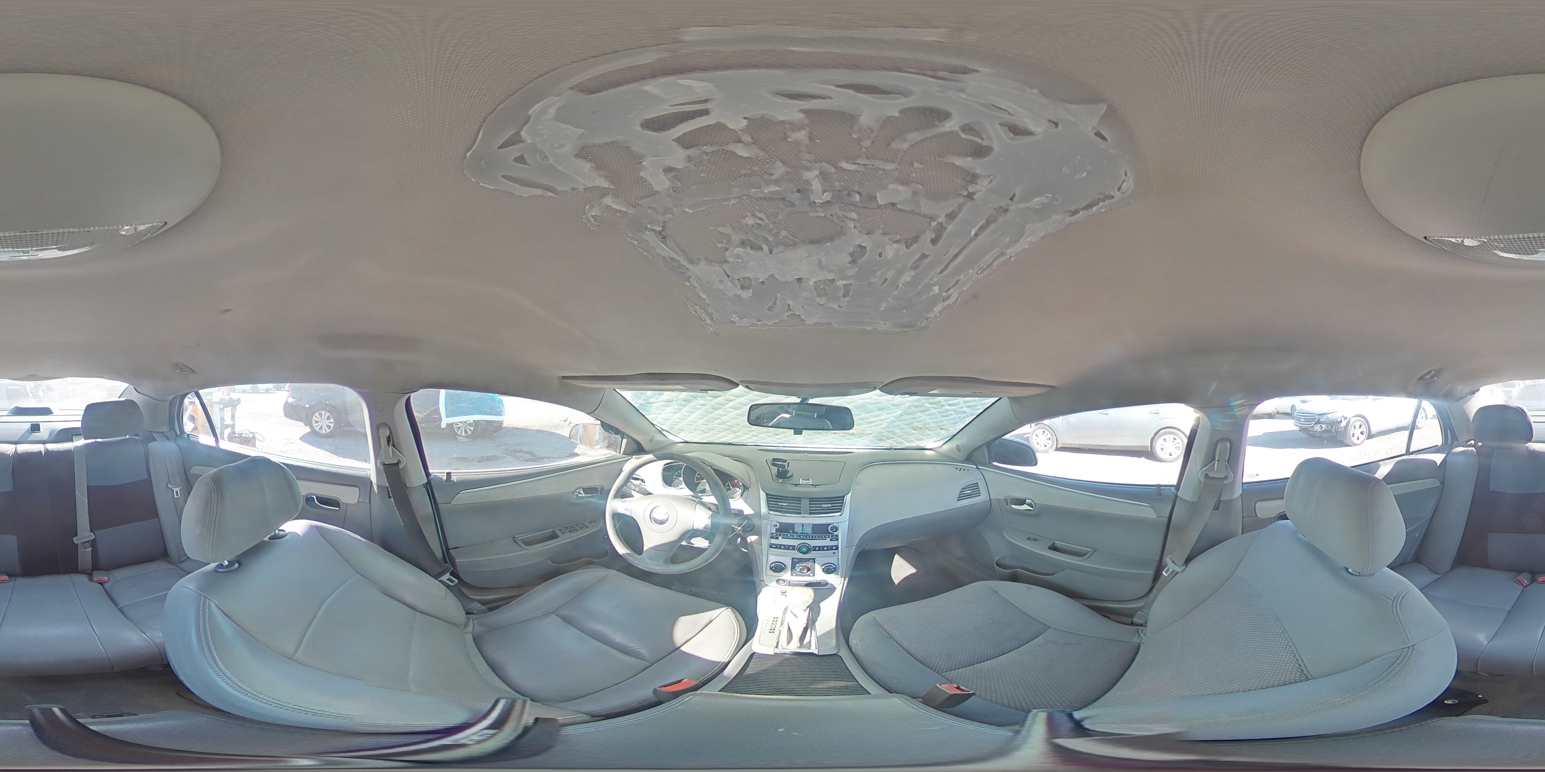 2010 Chevrolet Malibu - Image 14