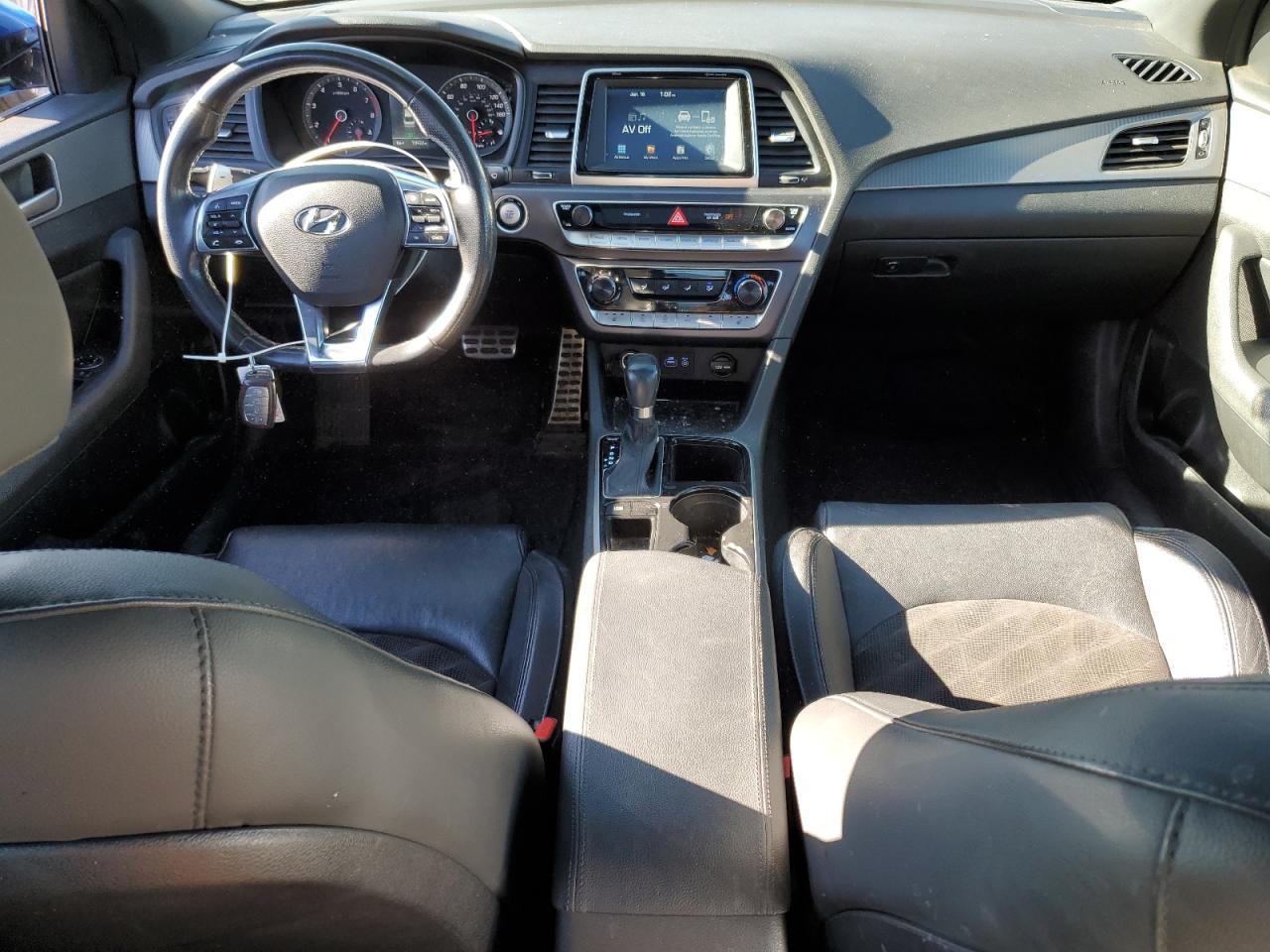 2018 Hyundai Sonata - Image 8