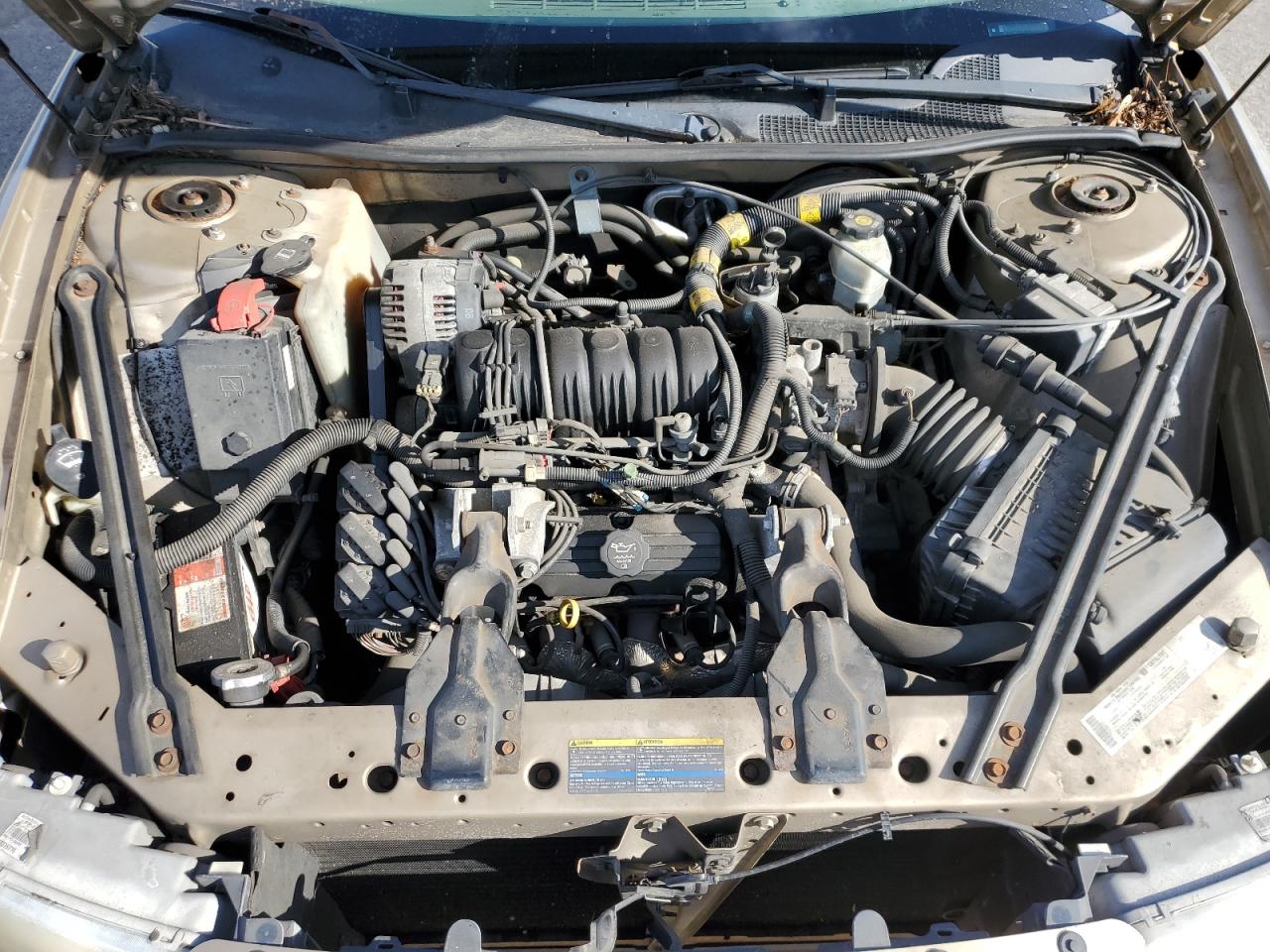 2004 Buick Regal - Image 11