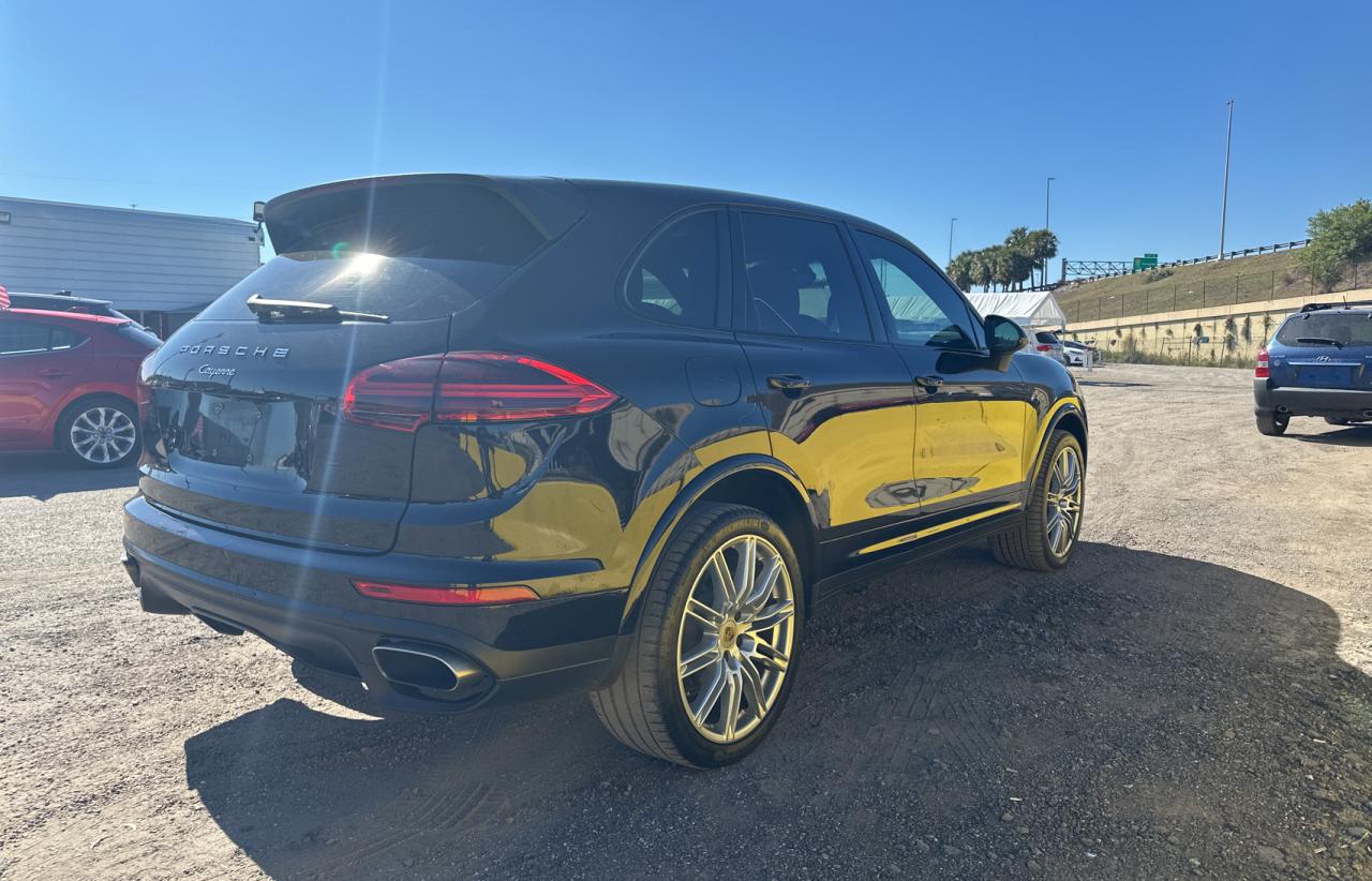 VIN WP1AA2A24HKA86361 2017 PORSCHE CAYENNE no.4