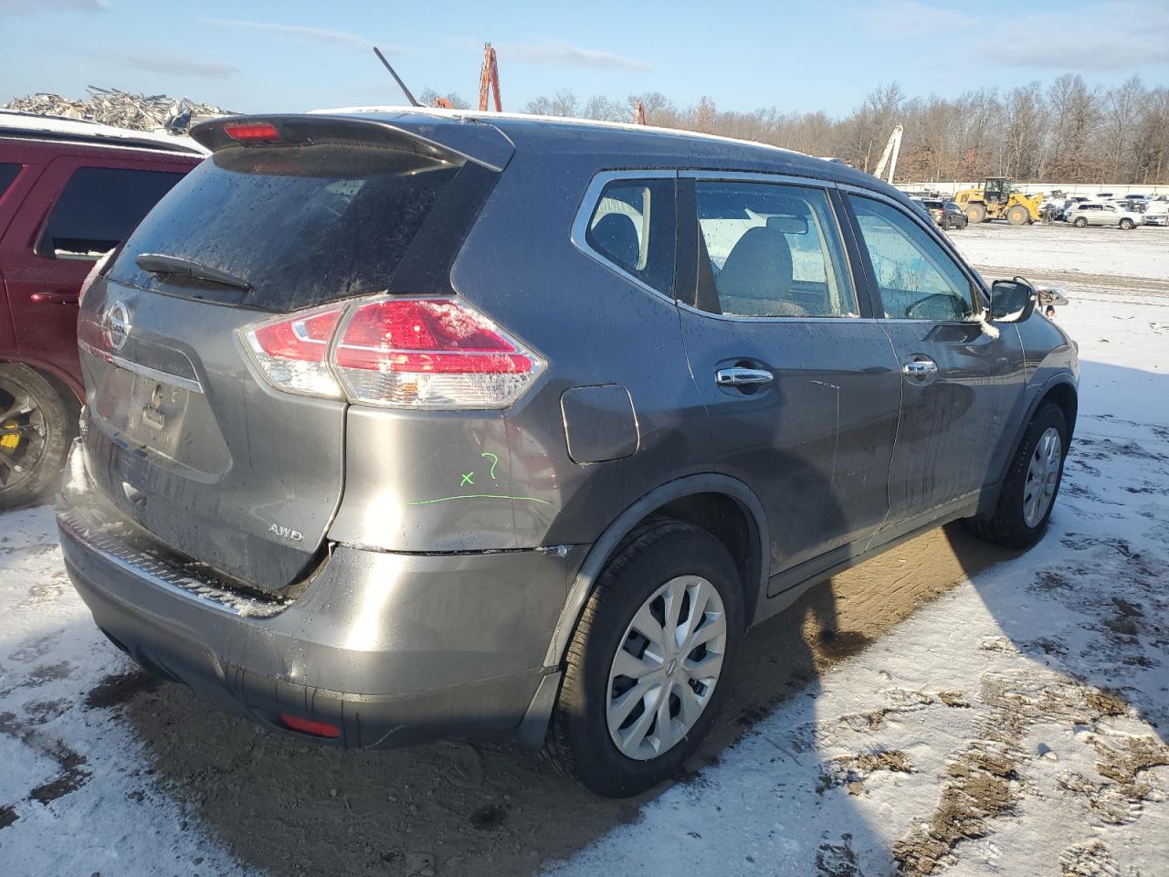 2015 Nissan Rogue - Image 3