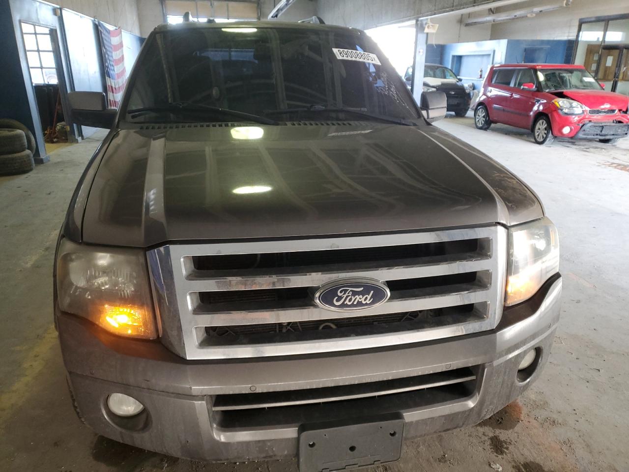 2012 Ford Expedition - Image 5