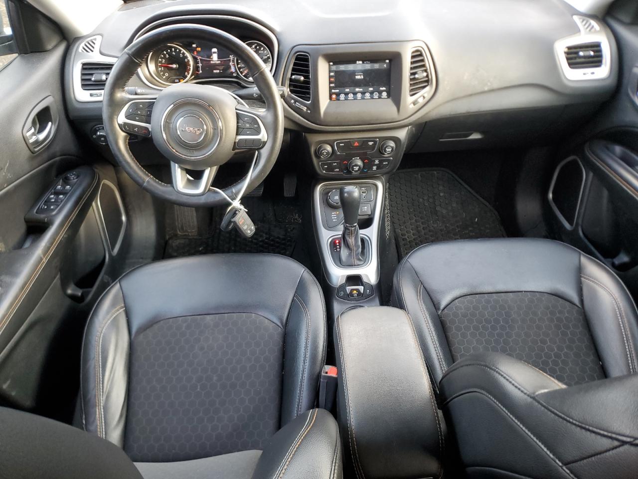 2019 Jeep Compass - Image 8