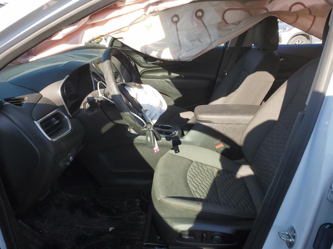 2020 Chevrolet Equinox - Image 7