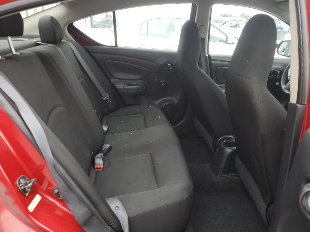 2015 Nissan Versa - Image 10