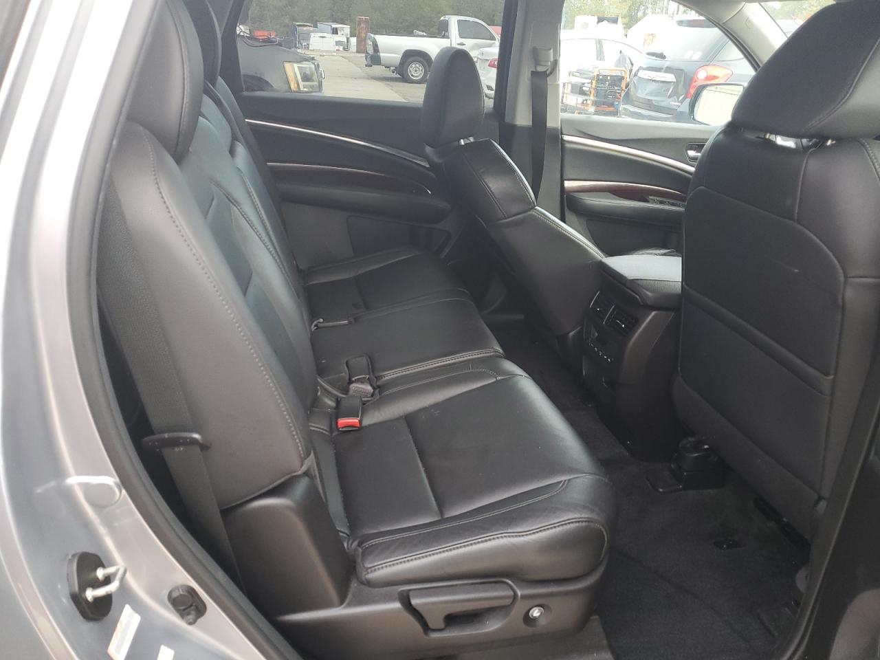 2016 Acura MDX - Image 10