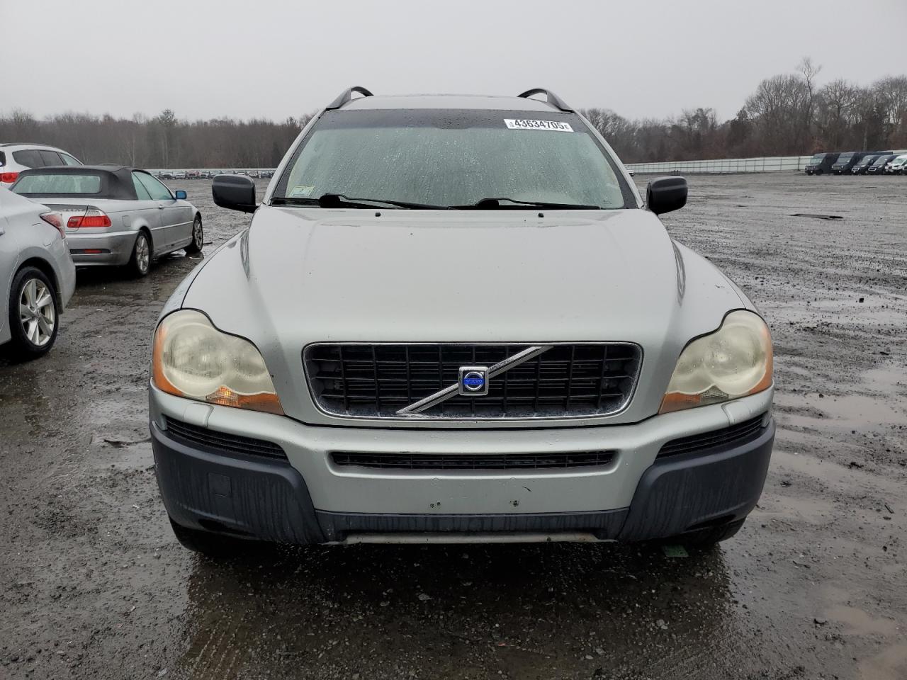 2004 Volvo XC90 - Image 5