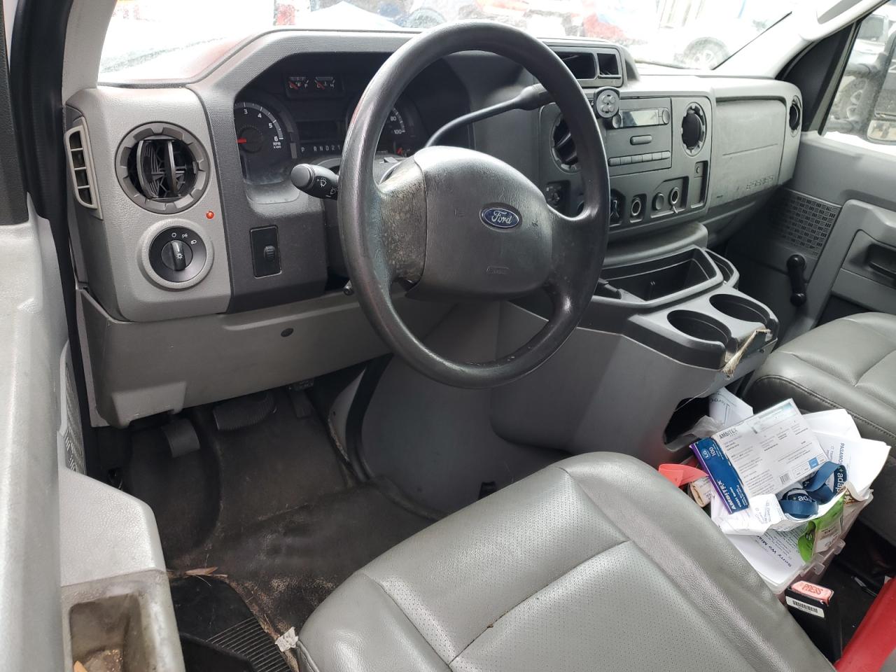 2009 Ford Econoline - Image 8