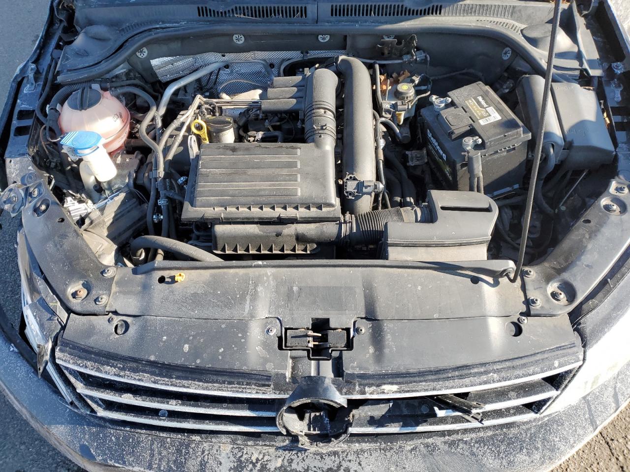 2017 Volkswagen Jetta - Image 12