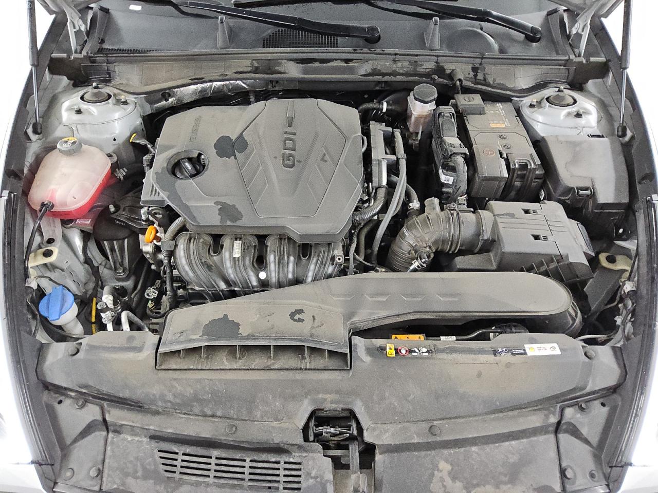 2023 Hyundai Sonata - Image 11