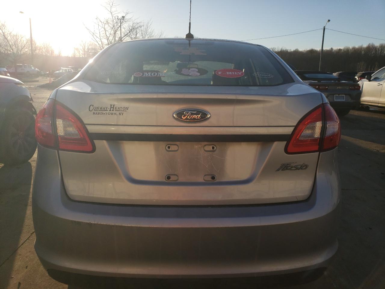 2012 Ford Fiesta - Image 6
