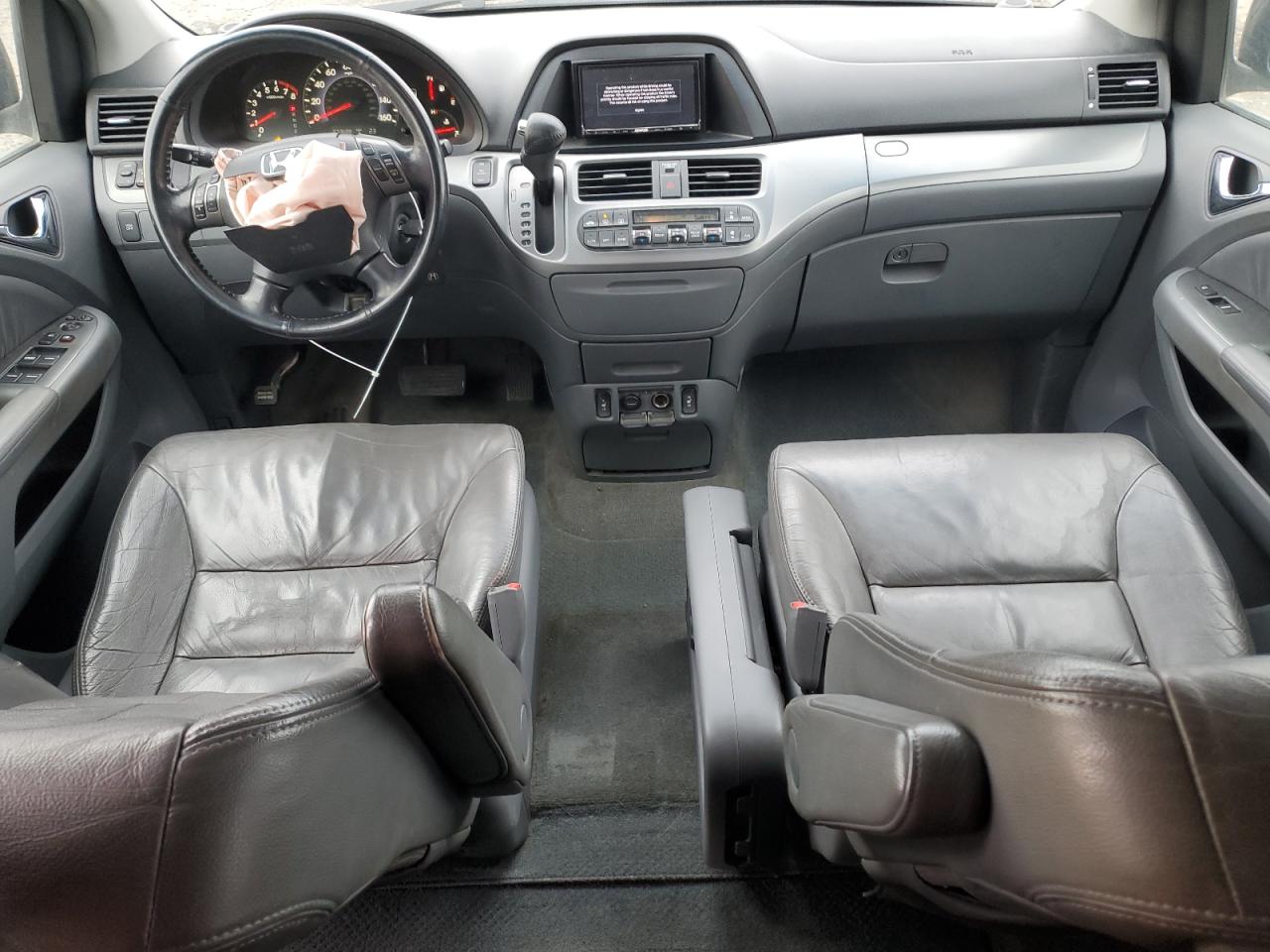 2006 Honda Odyssey - Image 8