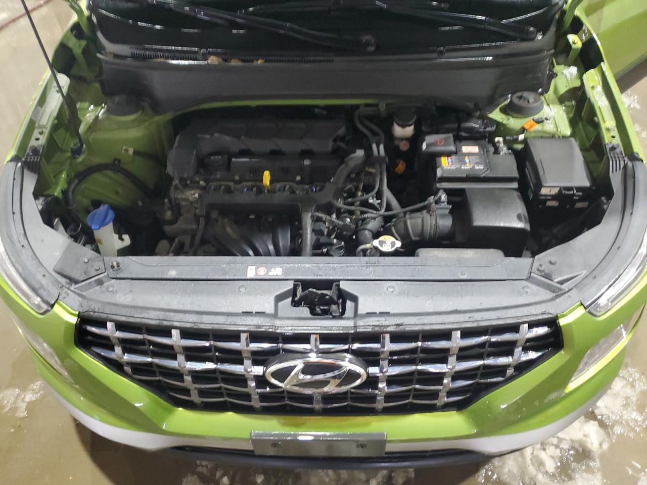 2022 Hyundai Venue - Image 11