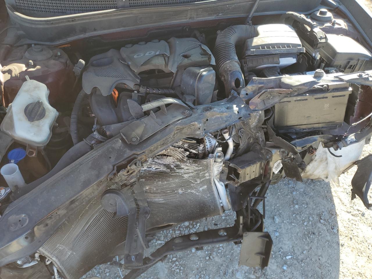 2014 Hyundai Sonata - Image 11