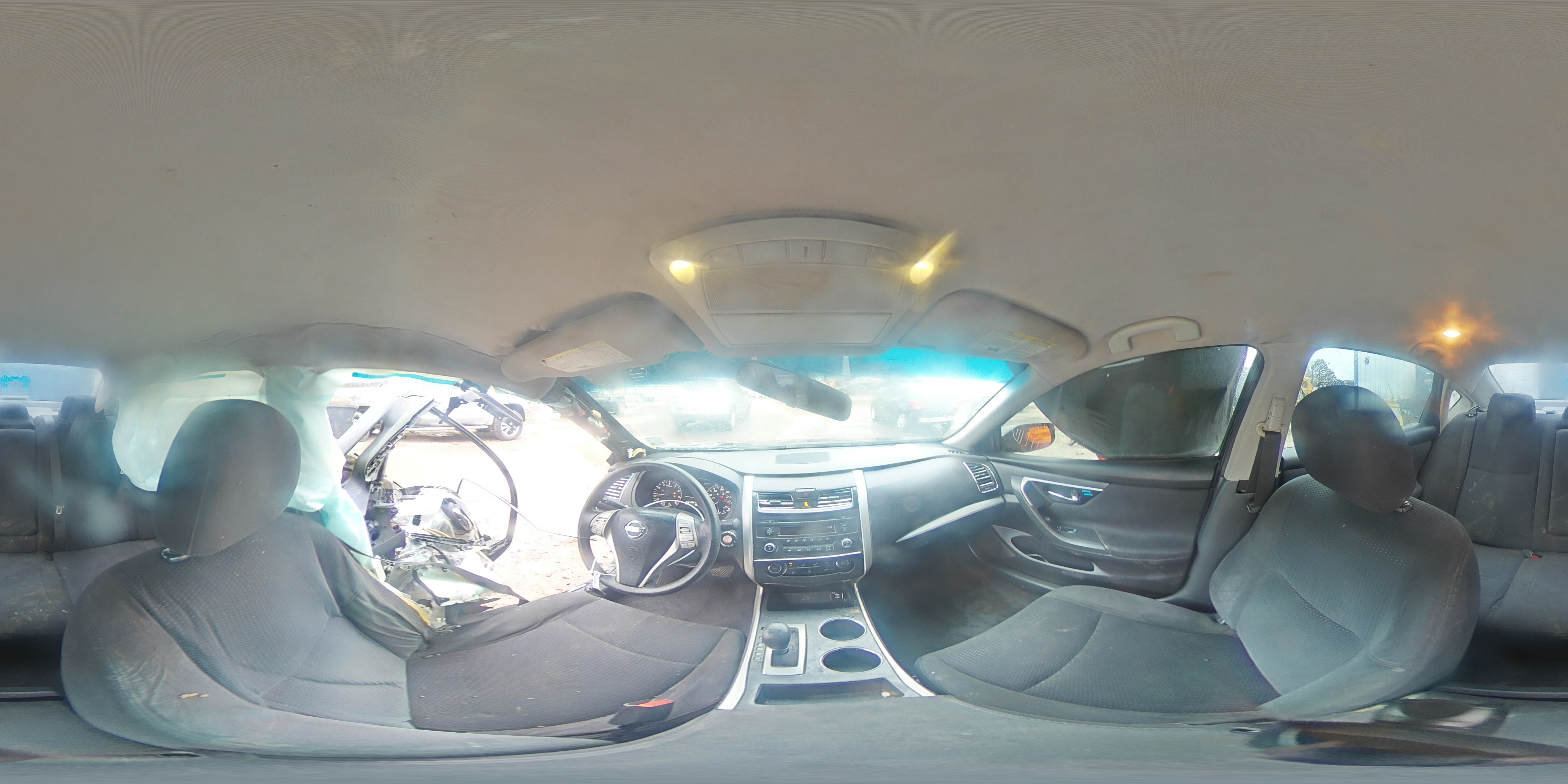 2015 Nissan Altima - Image 14