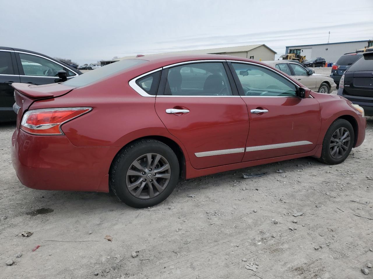 2015 Nissan Altima - Image 3