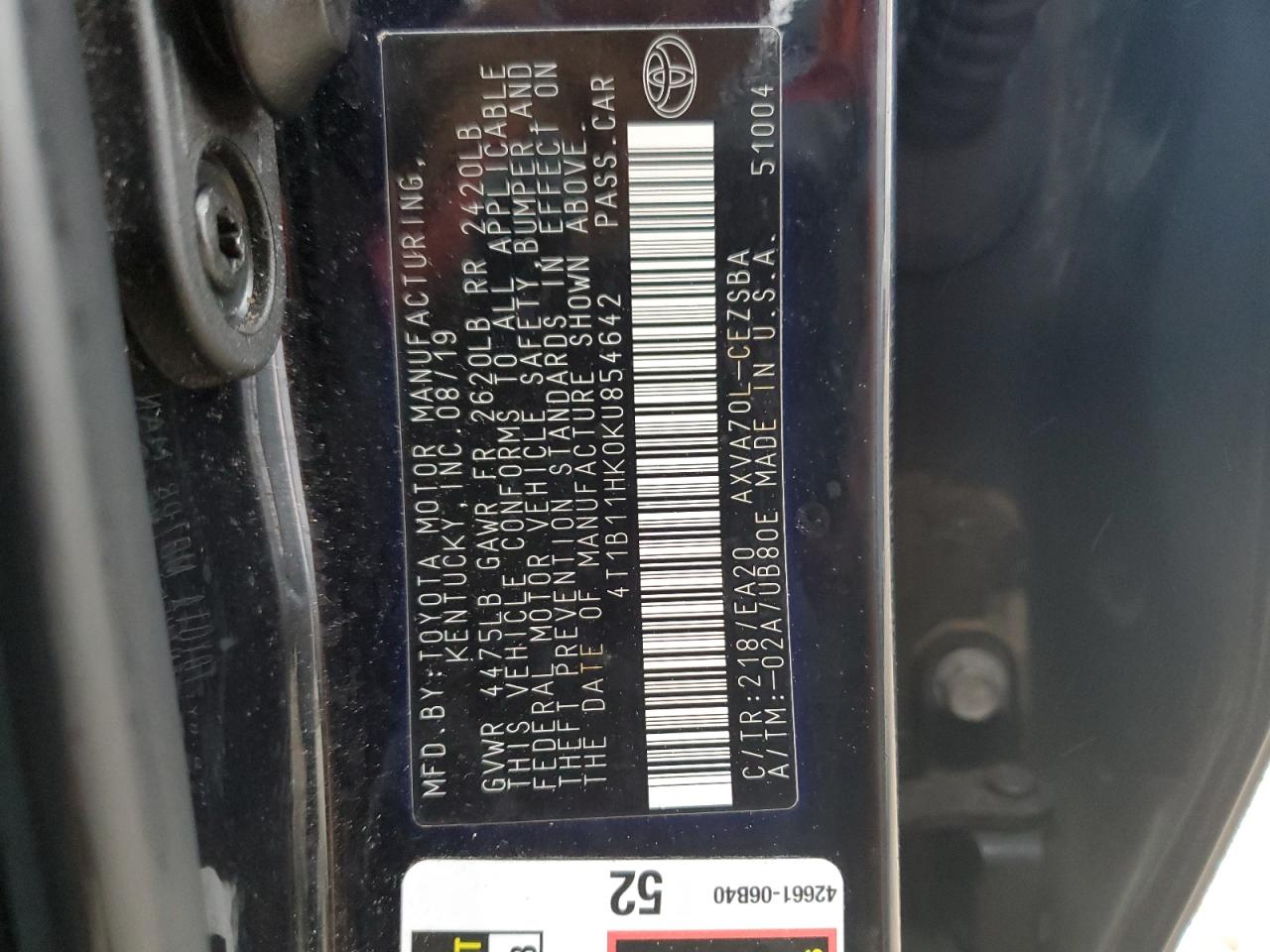 2019 Toyota Camry - Image 12
