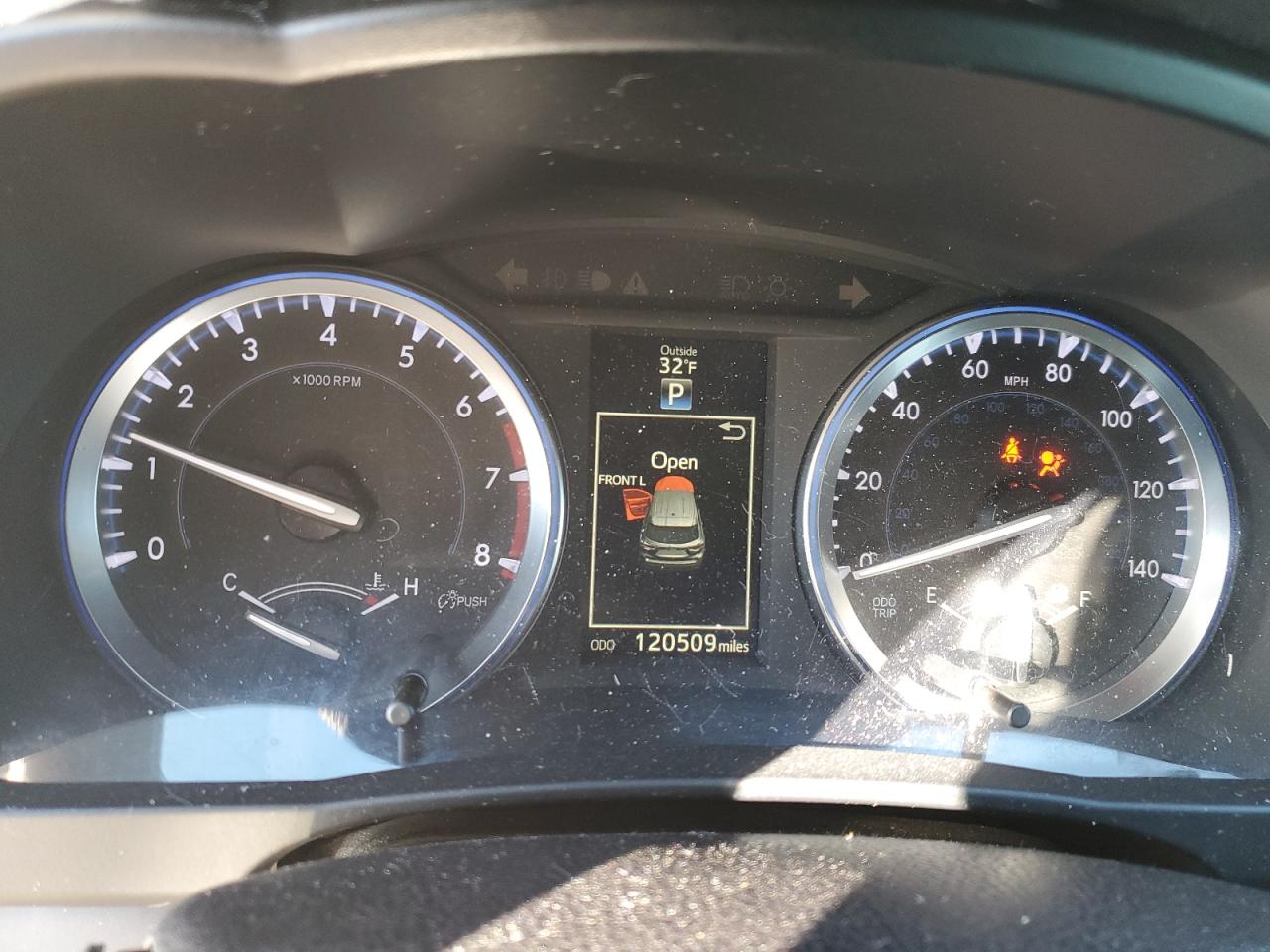 2015 Toyota Highlander - Image 9