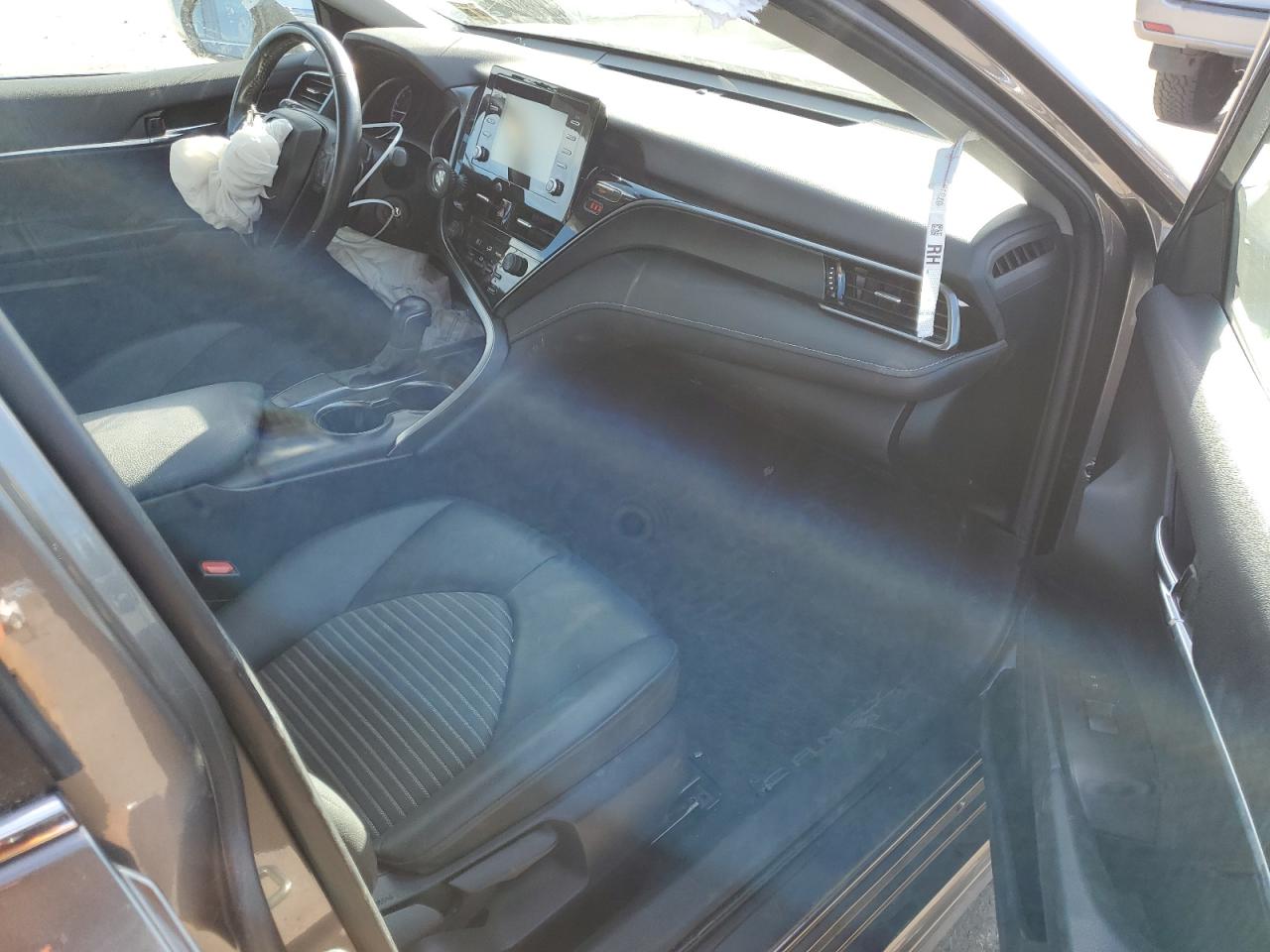 2021 Toyota Camry - Image 8
